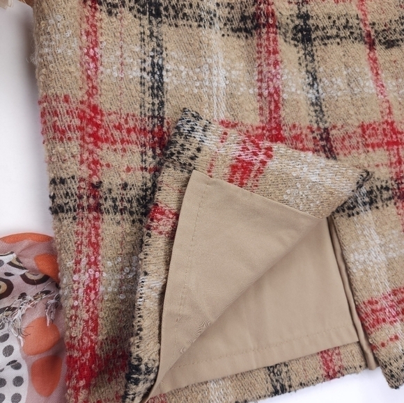 Talbots Tan Plaid Wool Blend Skirt Sz 4 - Picture 11 of 13